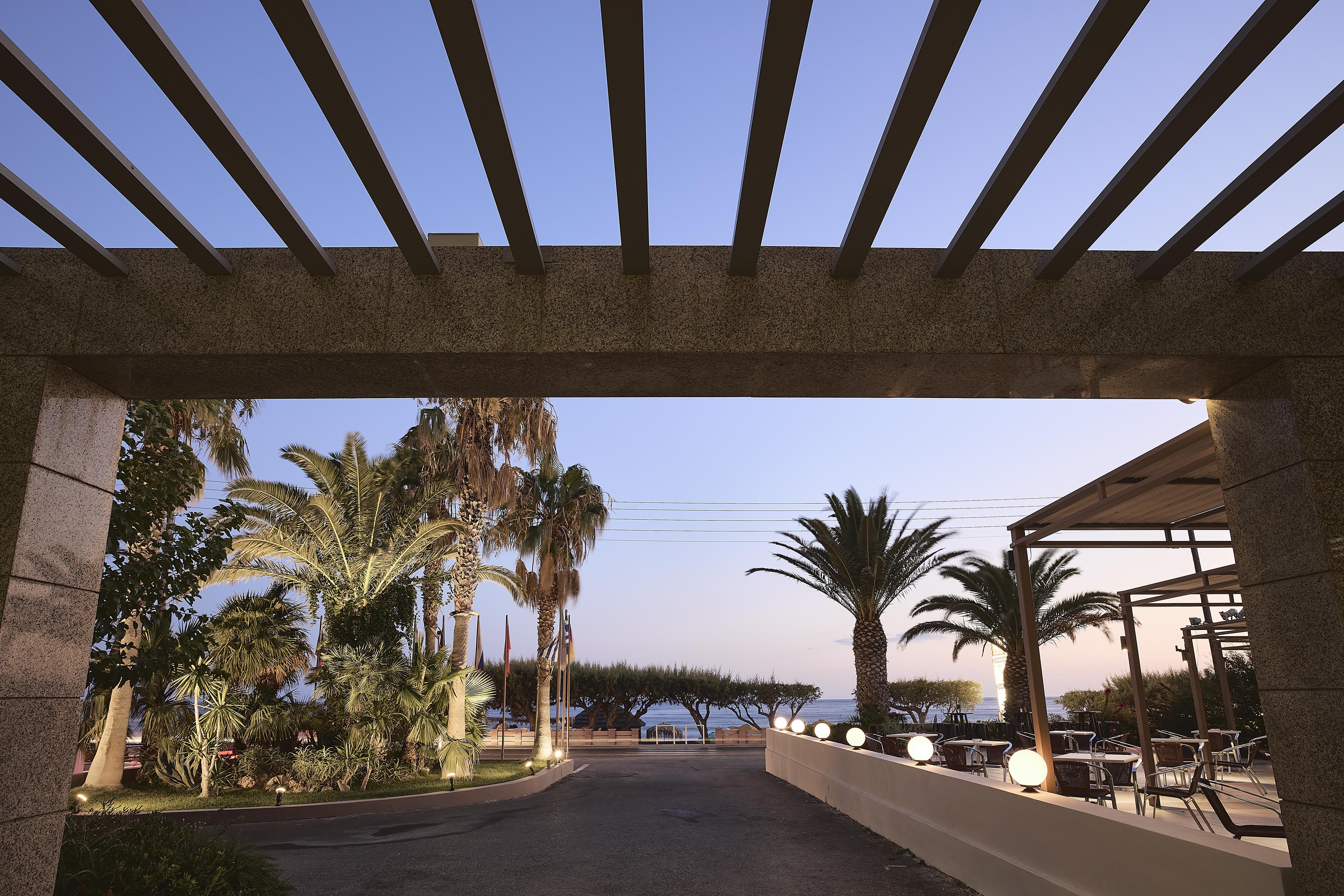 Tylissos Beach Hotel - Adults Only Jerápetra Kültér fotó