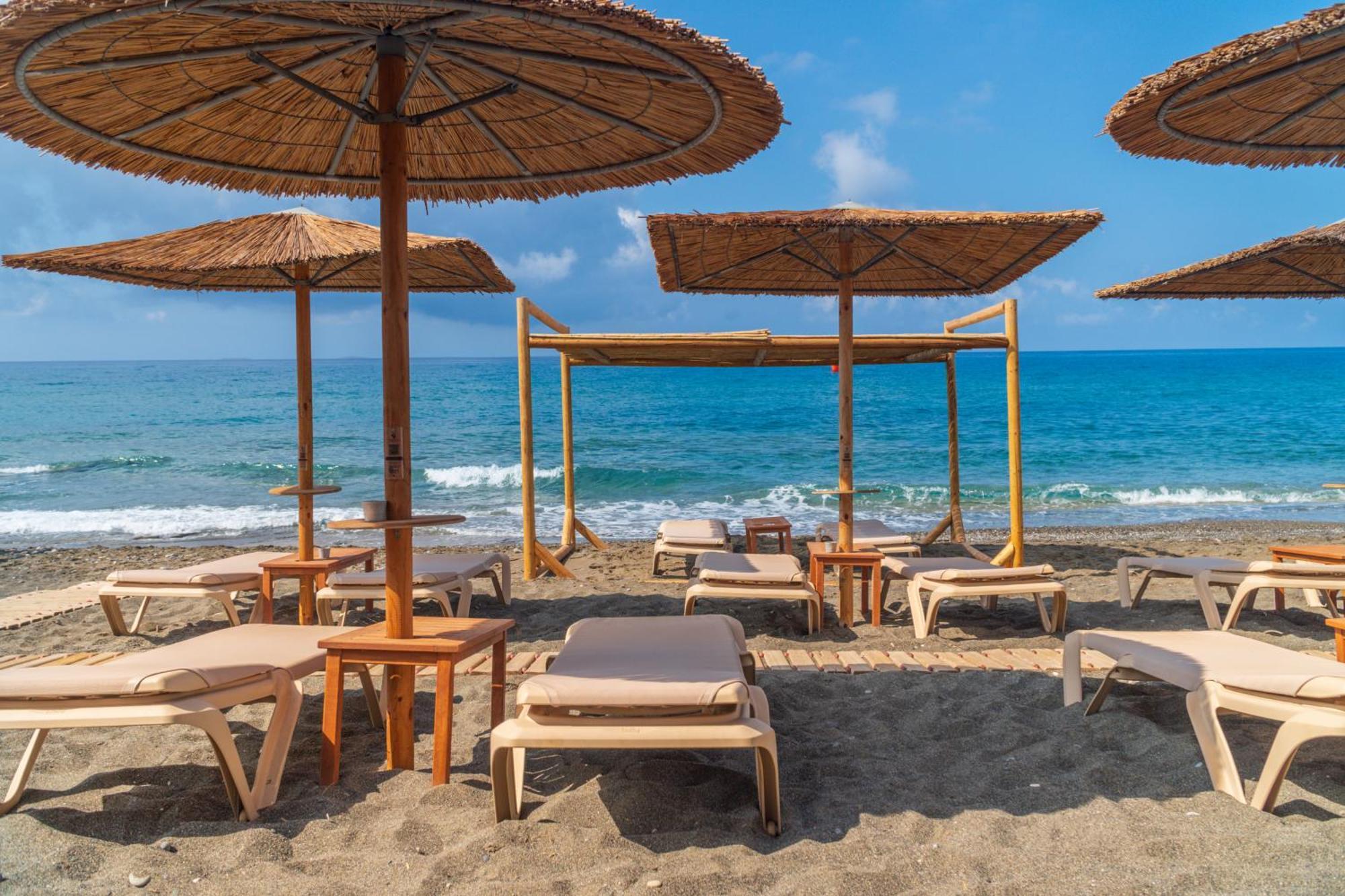 Tylissos Beach Hotel - Adults Only Jerápetra Kültér fotó